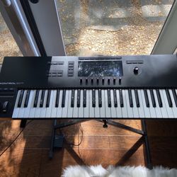 Kontrol S61 MK3 By Native Instruments 