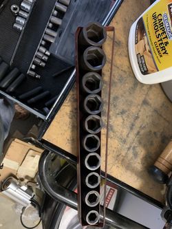 Impact socket craftsman heavy duty like snap on