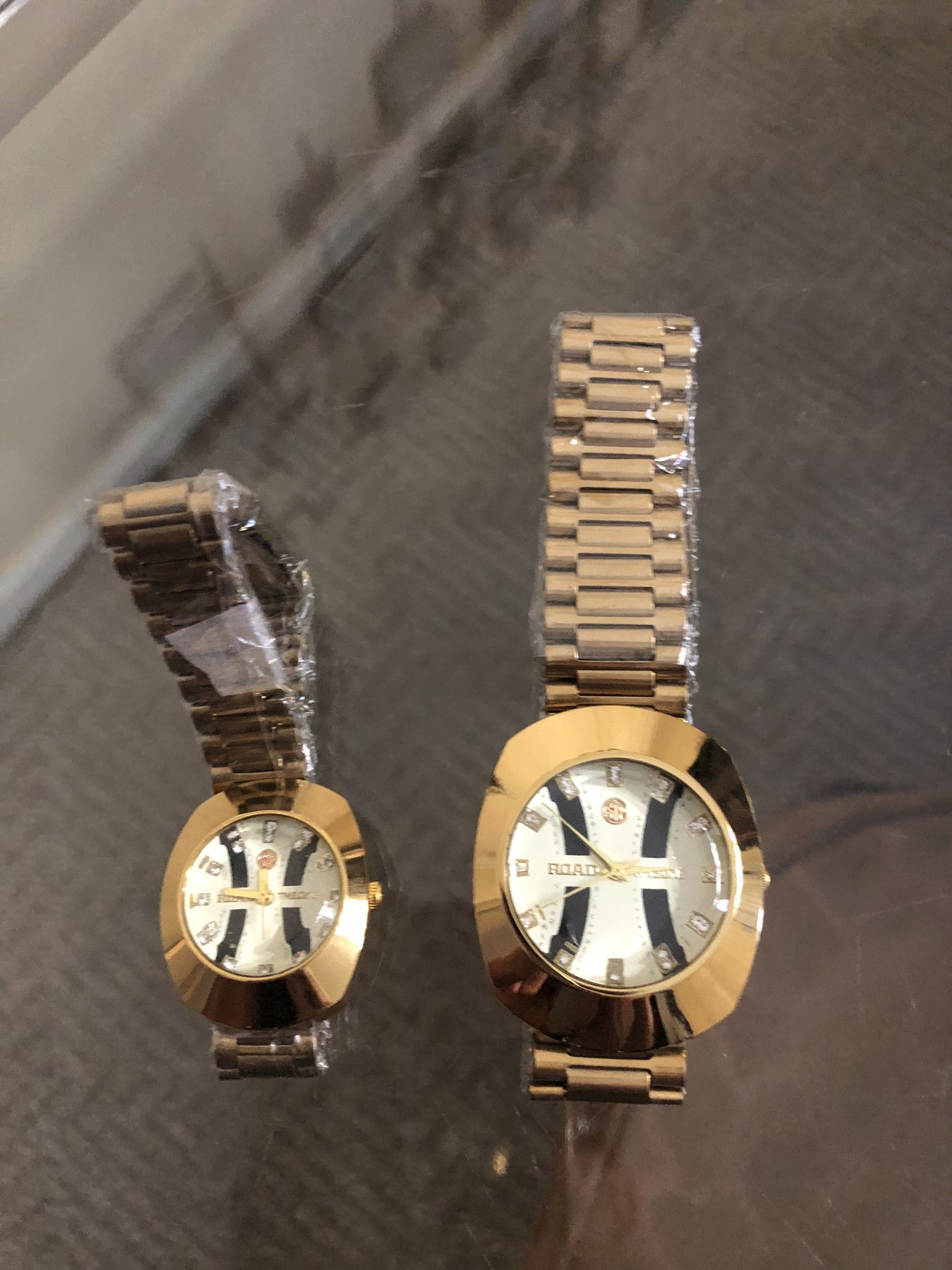 Pair Watches