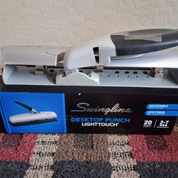 NEW Swingline Desktop Hole Punch