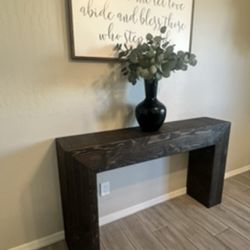 Entry Way Table 