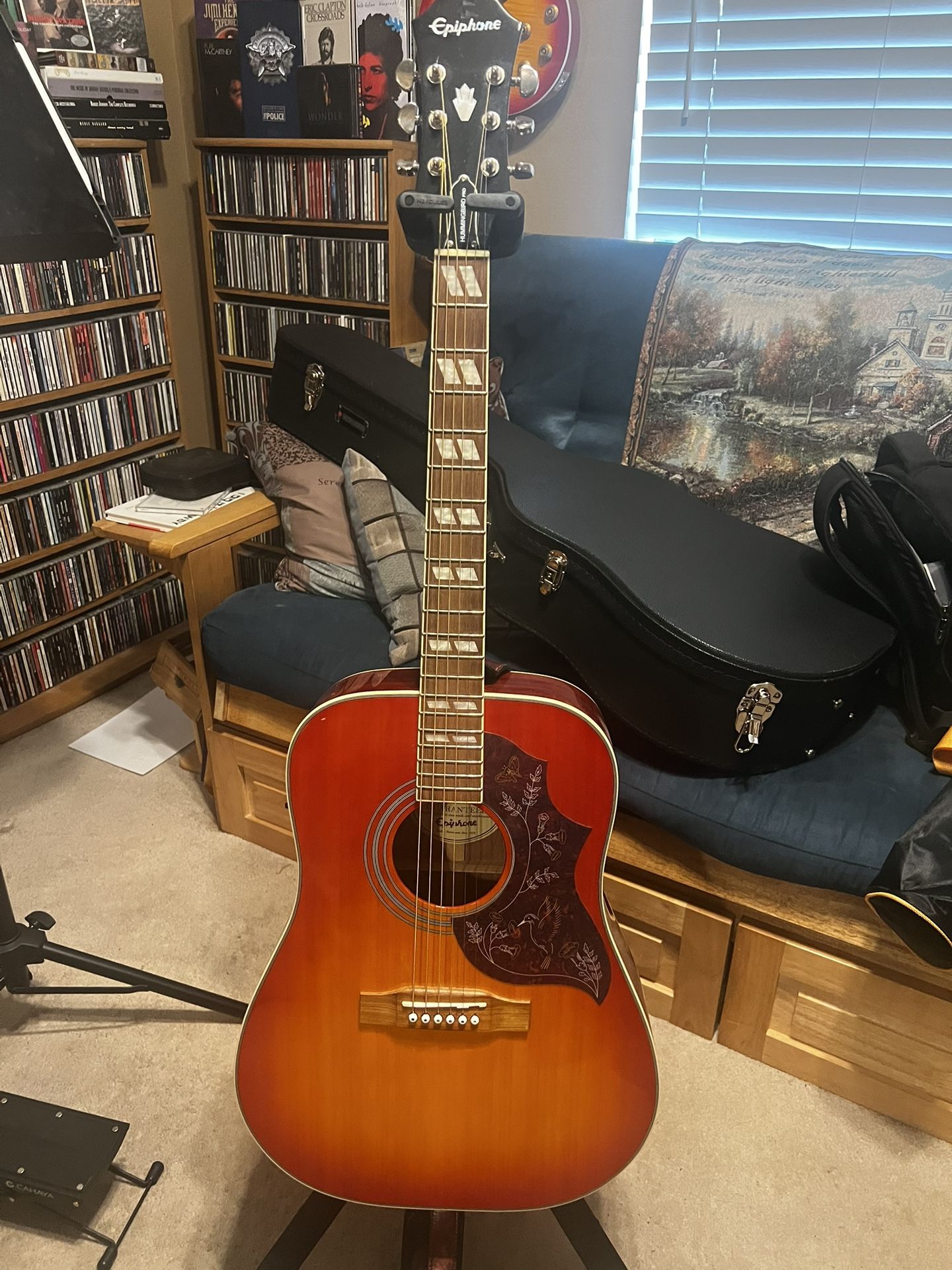 Epiphone Hummingbird Pro Acoustic Electric Guitar (Cherry Sunburst)