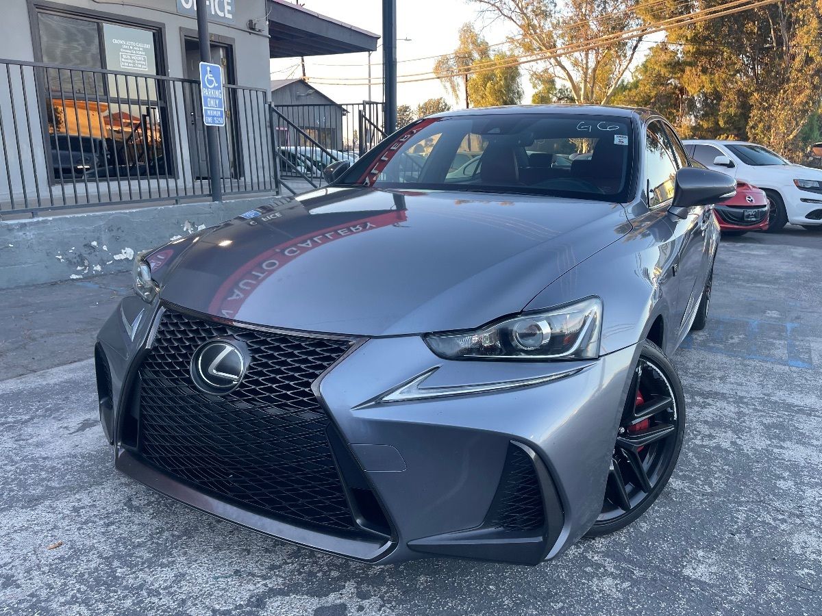2017 Lexus IS