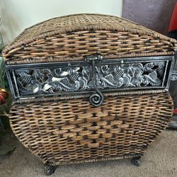 Cute Wicker Storage Basket