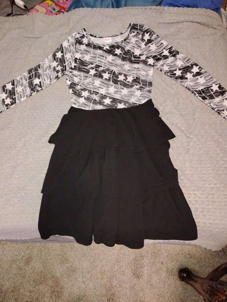 Beautiful Dress For Sale 