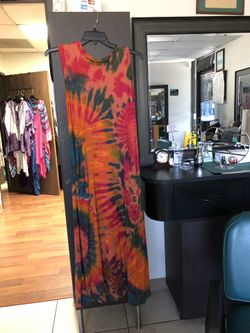 Size large comfort hand dye no fading or Shrinking bold jersey like material. New one of a kind no two alike