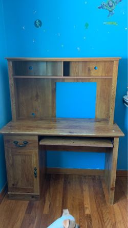Desk $40