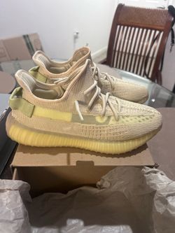 Yeezy 350 flax