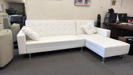 New 99x62 sleeper sectional futon couch / free delivery