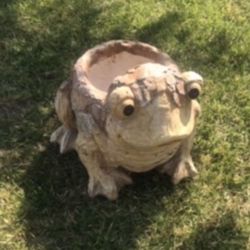 New Flower Pots Made Out Of Resin Perfect Gift 