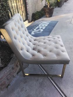 Vintage Style Velvet chair