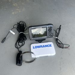 Lowerance Hook Reveal 5TS