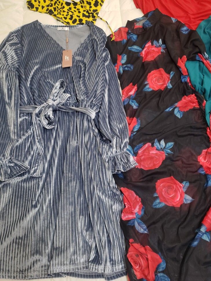 Women's Size 2X Clothing Collection! Beautiful Velvet Dress With Tie, Floral Dress, Tops, Swimsuit & Pinstripe Pants (Sz 18)! Price For All!