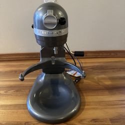 Kitchen Aid Mixer 