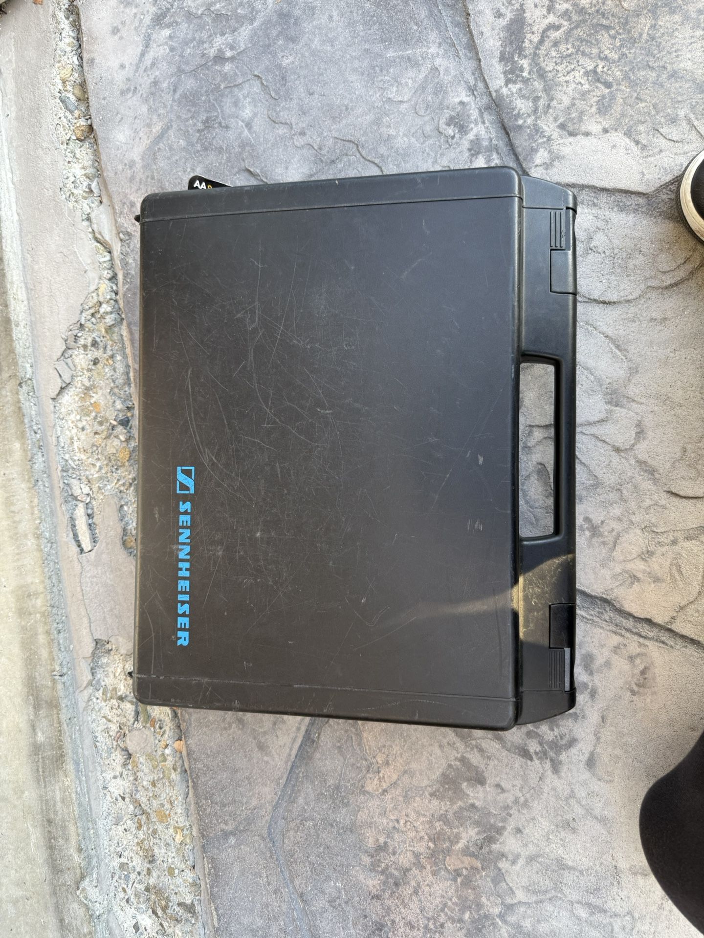 🎤 Sennheiser Wireless Microphones – $450 Each (2 Available) | Danville, CA