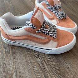 Vans Vault Knu Skool LX Women's 9