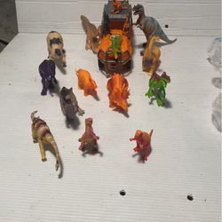 Dino Truck &17 Dinosaurs