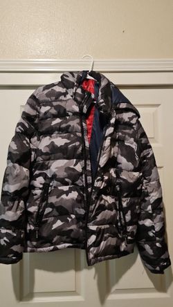 Tommy Hilfiger men’s puffer jacket