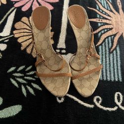 Gucci Heels