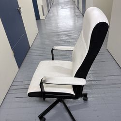 Computer chair