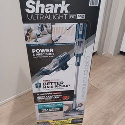 New Shark UltraLight Pet Pro Corded Stick Vacuum with PowerFins and Self-Cleaning Brushroll, HZ600 $180 Cash / South Austin Pick Up