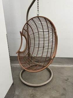 Wicker Hanging Egg Chair with Stand