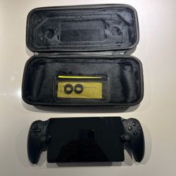 PlayStation Portal with case & protectionincluded