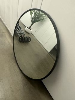 Mirror 