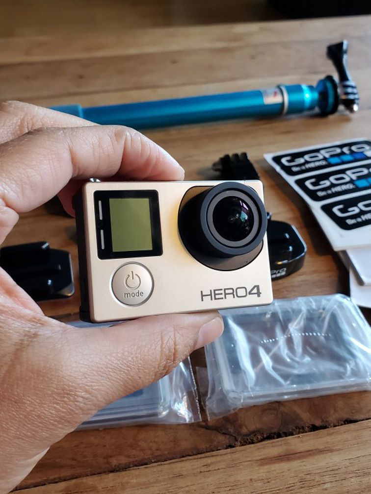 GoPro Hero 4 with Accessories