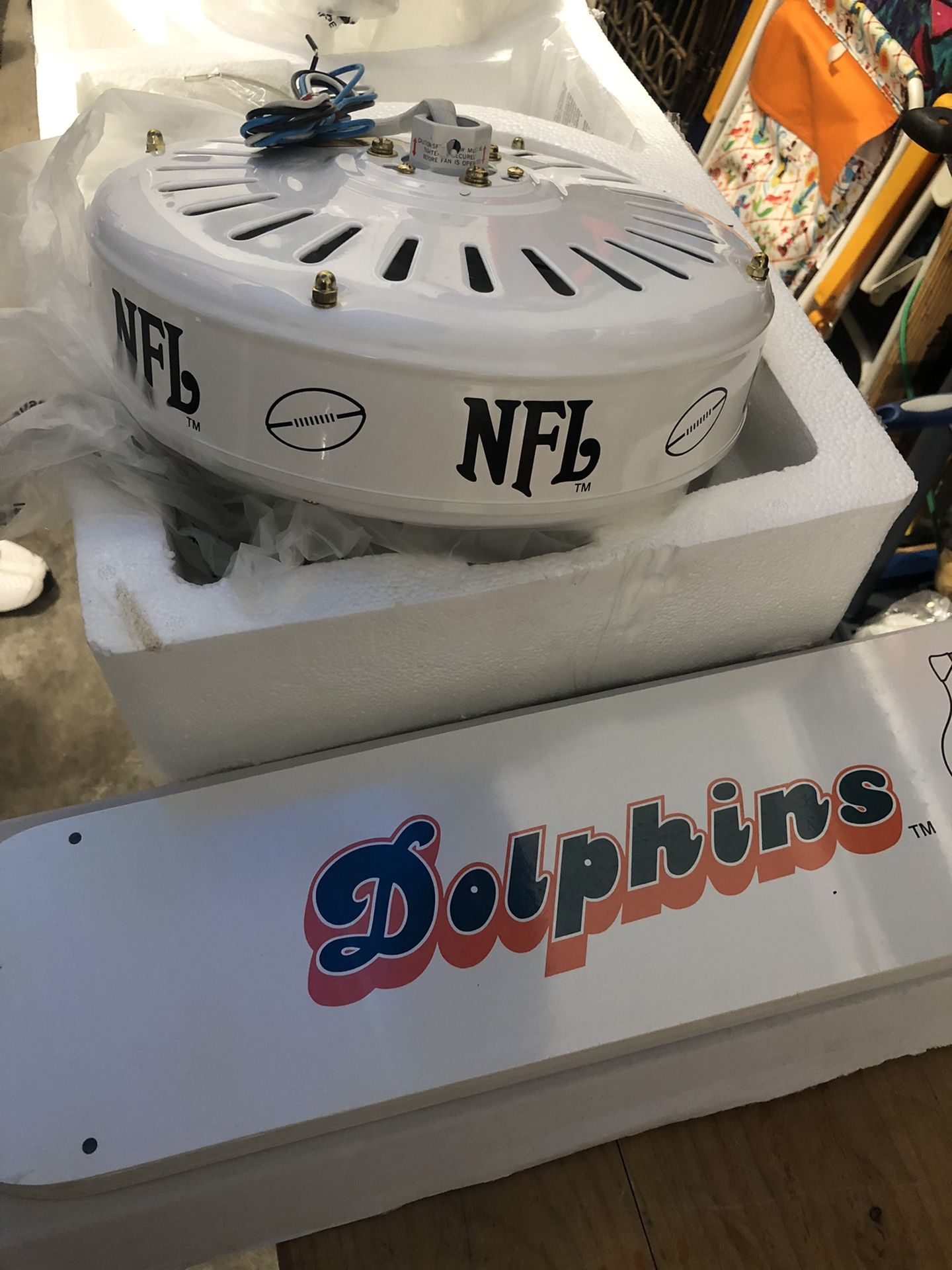 Miami Dolphins 42” White Ceiling Fan