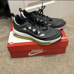 Nike Air Max SIZE 11