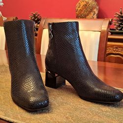 Franco Sarto Black Snakeskin Marquee Boots Size 8