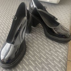 Madden NYC Black Boots/Heels SIZE 8 1/2