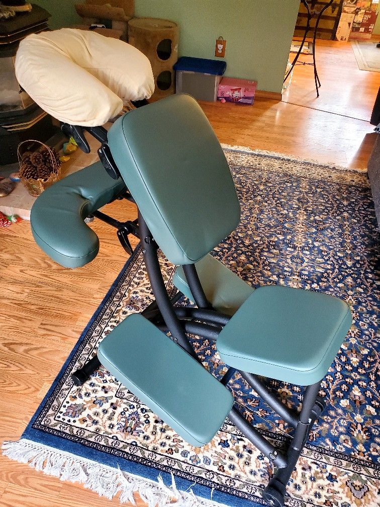 Oakworks Portal Pro3 portable massage chair