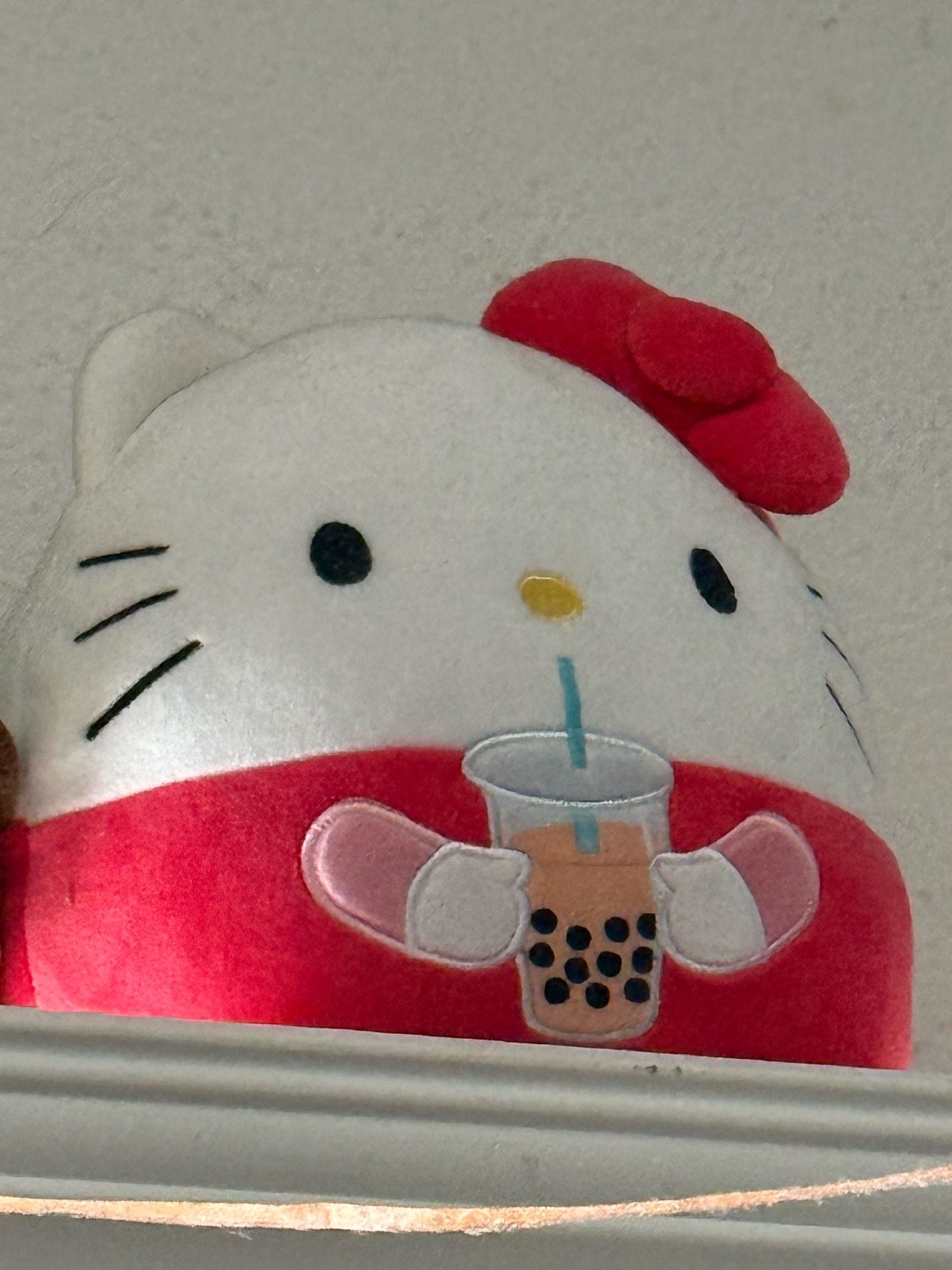 Hello kitty boba plushie