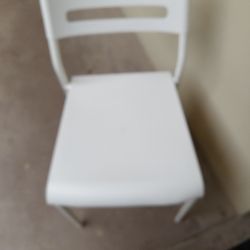 Metal And Plastic Chair Pickup Only Cash Good Condition 