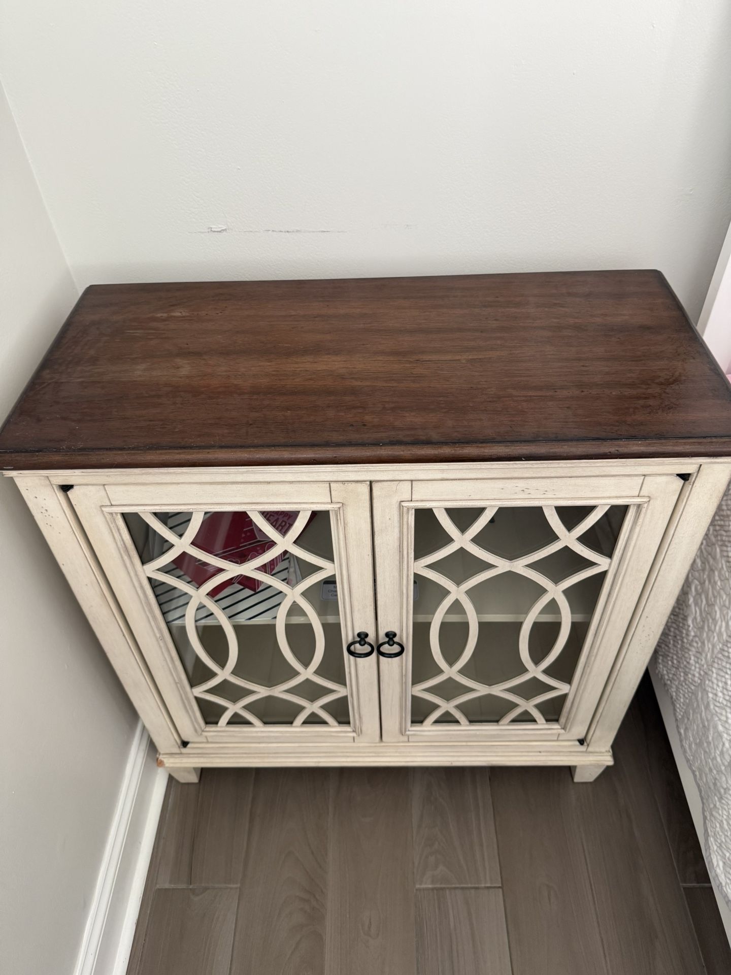 Cabinet With Shelf Inside