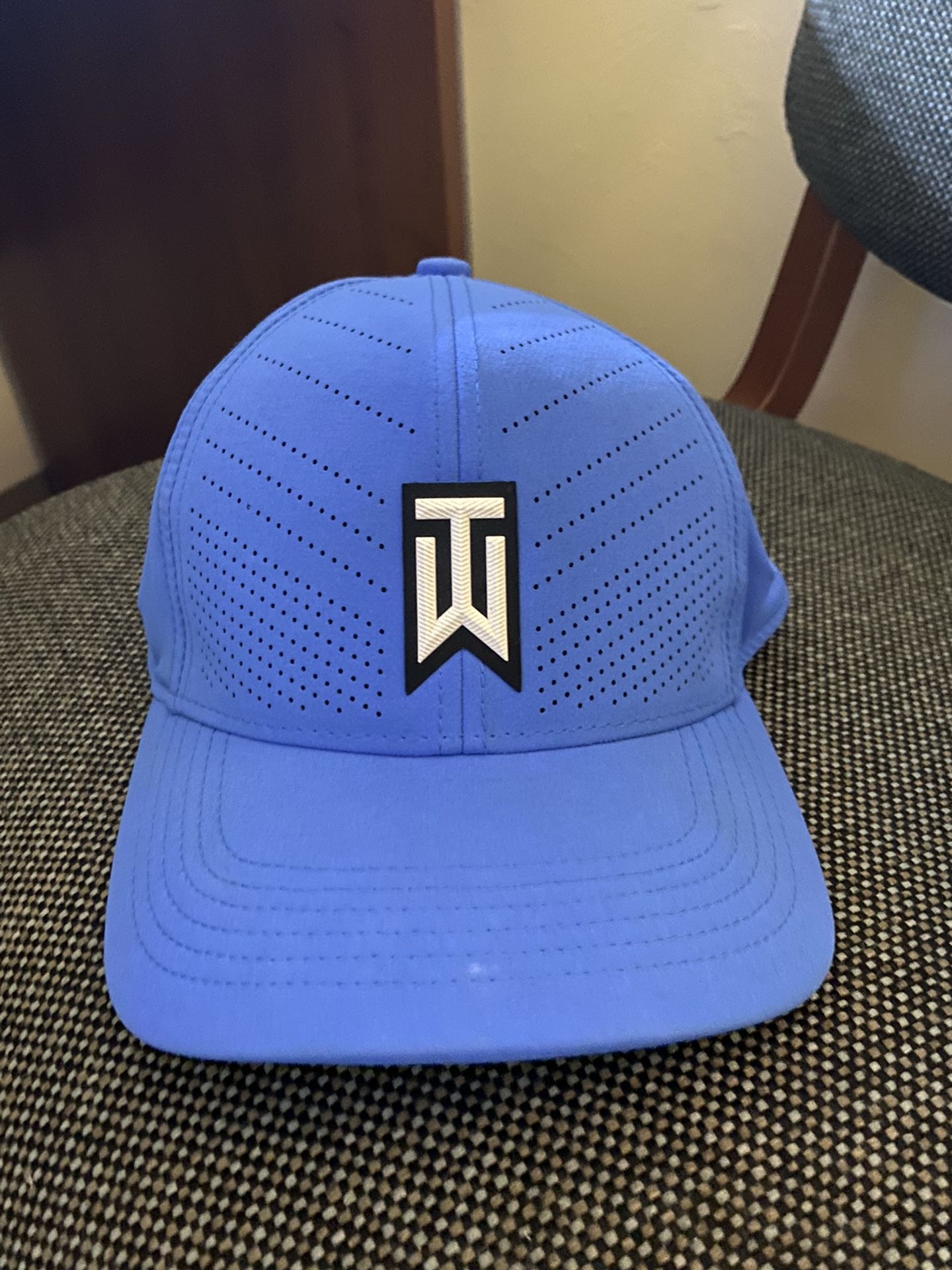Tiger Woods Nike Golf Hat