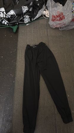 Short tight up pants