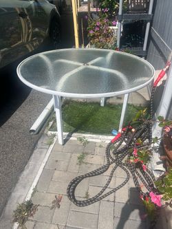 Outdoor table