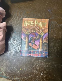 Harry Potter and the Sorcerer's Stone Paperback