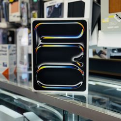 iPad Pro 13in M4 Chip WiFi Cell 1TB 