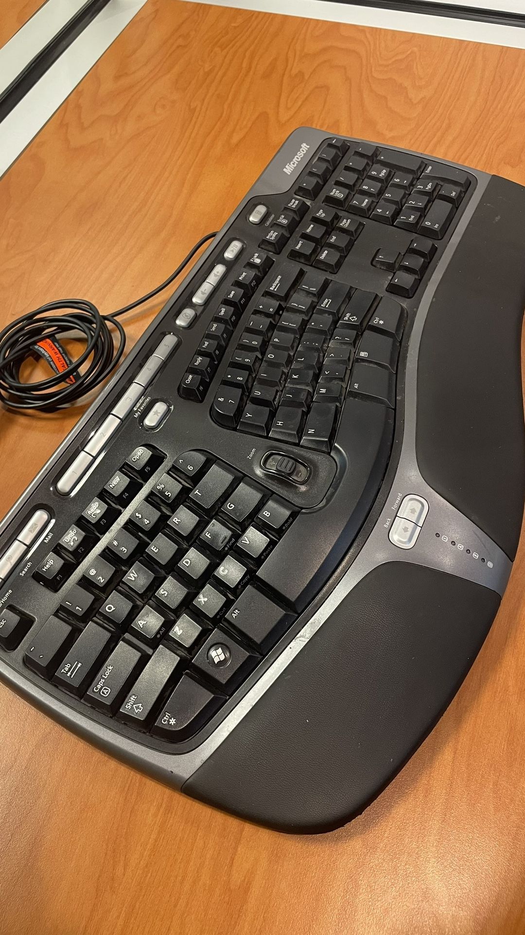 Microsoft Natural Ergonomic Keyboard 4000