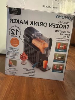 Frozen drink maker