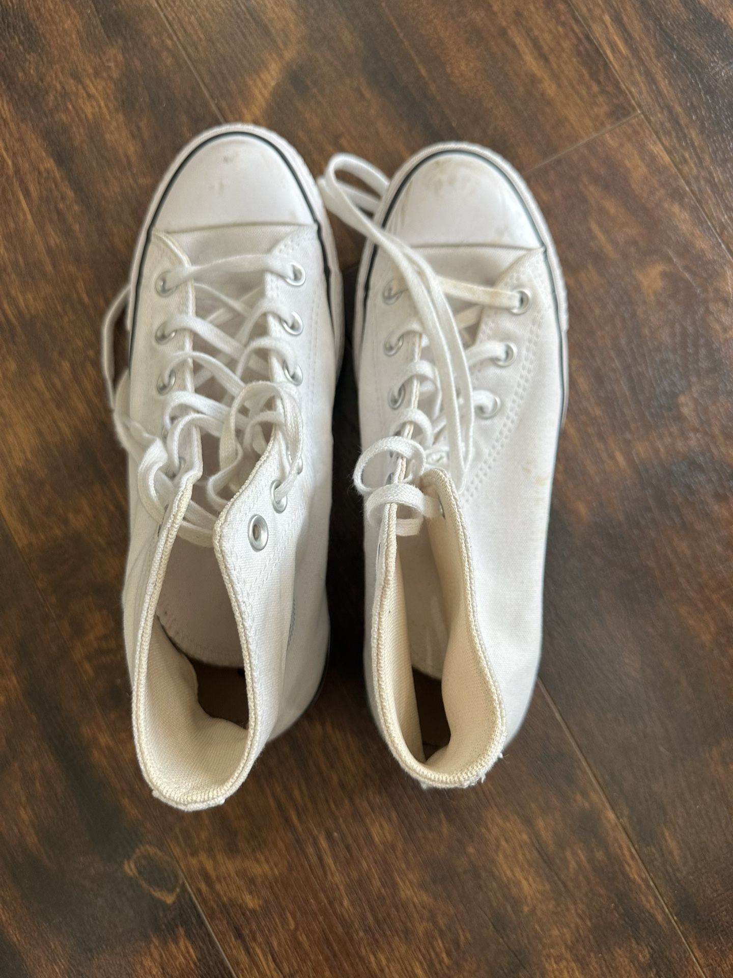 Women’s White Platform Converse High Tops 8.5