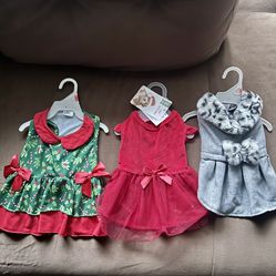 XS And Small Dog Christmas Dresses 
