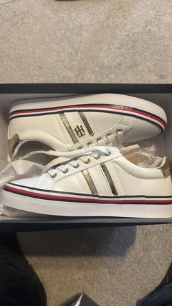 Tommy Hilfiger Shoes 6.5M
