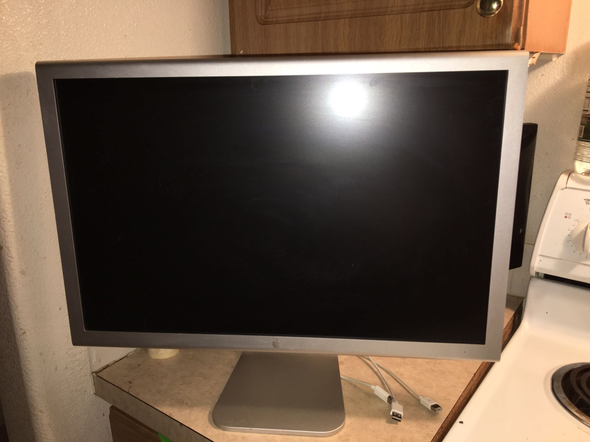 Apple monitor