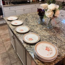 Vintage Dinner Plates 