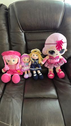 Kids friendly dolls